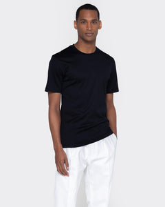 t shirt uomo tinta unita nero manica corta classica con stile sartoriale in tessuto lucido 100% cotone supima pregiato su misura brand filatori fronte2